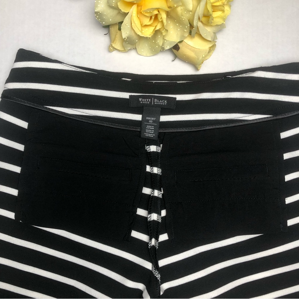 ⭐️NEW⭐️White House Black Market (WHBM) Classic Black & White Stripe Knit Short - Picture 6 of 11